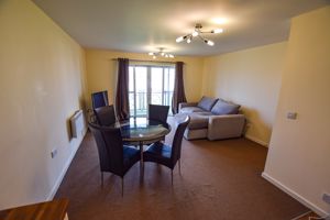 Lounge/Diner- click for photo gallery